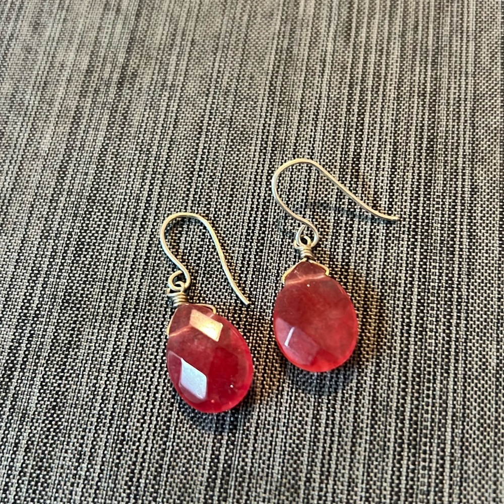 Light red drop earrings on silver wires